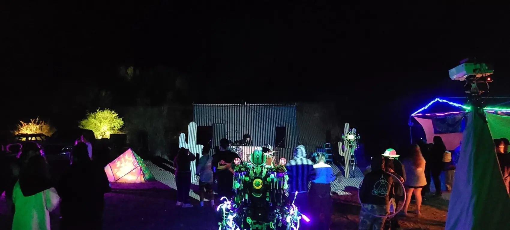 Akeru playing Mad World's desert event, Arizona
